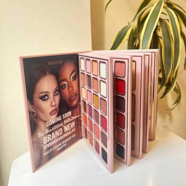 IGOODCO Fashion 5-In-1 Makeup Book Palette